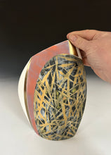 Load image into Gallery viewer, Sculptural Vessel 35
