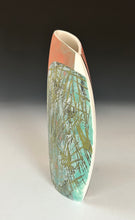 Load image into Gallery viewer, Sculptural Vessel 35
